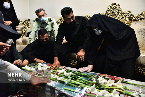 تشییع پیکر شهید «محمد آقالر» در اصفهان