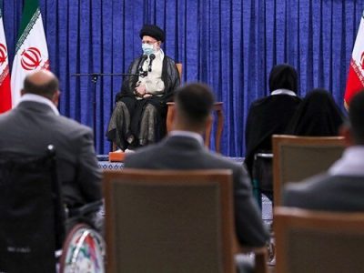 دیدار رهبر انقلاب با مسئولان و مهمانان کنفرانس وحدت اسلامی
