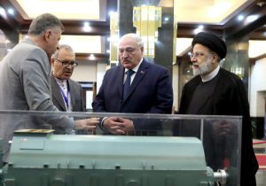 بازدید رئیسی و لوکاشنکو از نمایشگاه دستاوردهای دانش‌بنیان ایرانی
