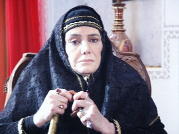 فخری خوروش ایفاگر نقش مهدعلیا در سریال ناصرالدین شاه درگذشت