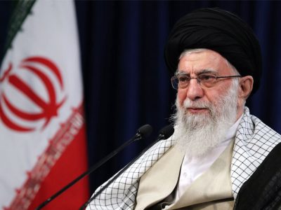 ببینید | اظهارنظر هوشنگ امیراحمدی درباره رهبر انقلاب: شیوه رهبری آقای خامنه‌ای این است که …