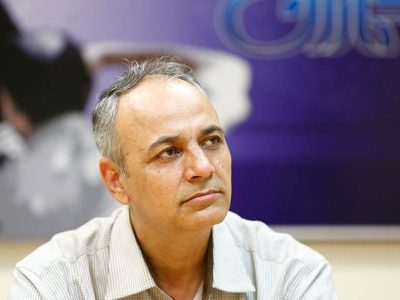 زیدآبادی: معاون وزیر ارشاد عملا استقلال مشهد از ایران را به رسمیت شناخت!