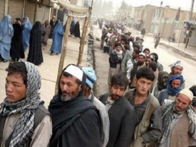 بازگرداندن بیش از ۲ هزار مهاجر غیرقانونی افغان به کشورشان