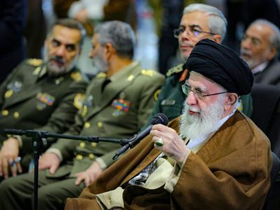 درخواست فوری رهبر انقلاب از دولت‌های اسلامی: حداقل برای یک مدت محدود رابطه سیاسی خود را با رژیم صهیونیستی قطع کنید