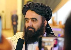 وزیر خارجه طالبان: پایین کشیدن تابلو‌ها به زبان فارسی در افغانستان، کار اشخاص مغرض است