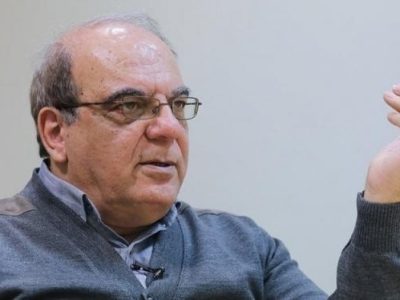 انتقاد عباس عبدی از سفرهای استانی رئیسی: امنیت، اقتصاد، بودجه، رسانه و…. در وضعیت ناخوشایندی هستند؛ ۲۴ ساعت کار و مطالعه هم کم است چه رسد که سفر هم بروید