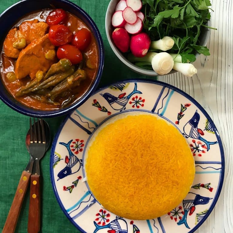 خورشت بامیه با مرغ