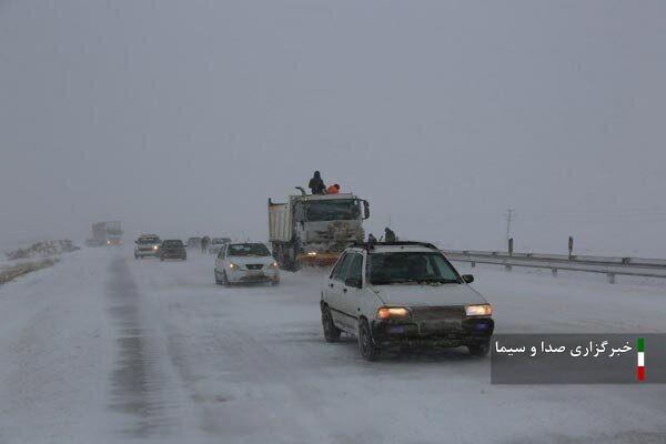 الزام زنجیر چرخ برای تردد در گردنه های آذربایجان شرقی