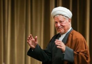 روزنامه جمهوری اسلامی: احمدی‌نژاد به وزیر اطلاعات دستور داده بود هاشمی رفسنجانی را به فساد متهم کند