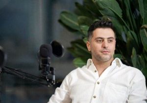 سلفی دیدنی علی ضیاء برای تولد مادرش با متن عاشقانه