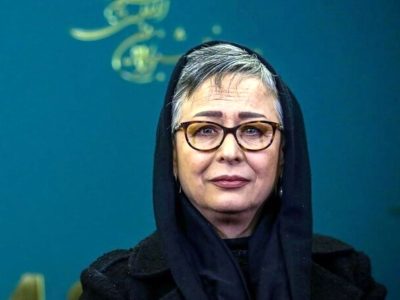 سفر در زمان؛ «آزیتا حاجیان» در کودکی در کنار دایی هایش؛ دهه ۴۰/ عکس