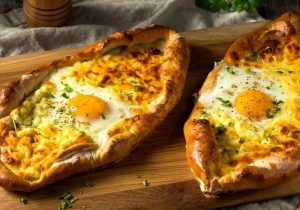 طرز تهیه خاچاپوری پنیری گرجستان