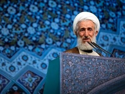 هر صدای وفاق‌شکن صدای دشمن است/ به یکدیگر گیر ندهیم