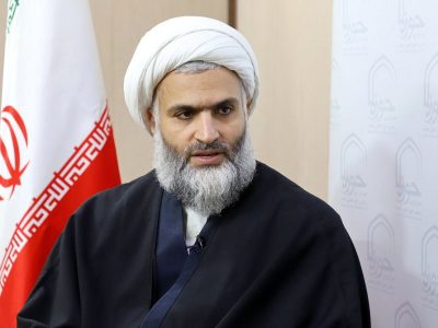 سیدحسن نصرالله می گفت در جنگ لبنان حضرت زهرا دستمالی را از زیر چادر بیرون آوردند، تکان دادند و هلیکوپتر اسرائیلی متلاشی شد
