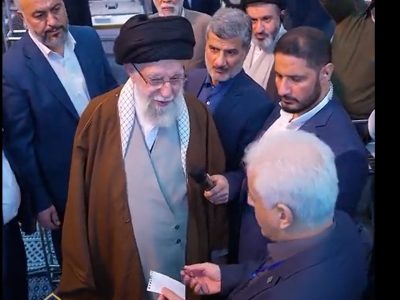 پاسخ رهبر انقلاب به گلایه یک تولید کننده خصوصی از دولتی های معمولی و نظامی/ ویدئو