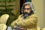 پس از نبرد تمدنی ۱۲ روزه دست جریان غربگرا پیش مردم رو شد/ در دانشگاه تهران باز از اول مهر یک غرب می‌گویند ۱۰ تا غرب از دهنشان می‌افتد/ همین پرروها و وقیح‌ها از اول مهر باز غرب را تنزیه می‌کنند/ محور وحدت ما خدا، قرآن و ولایت فقیه است نه اراجیف روشنفکران