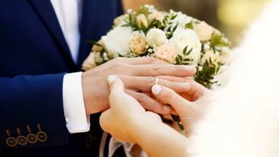 آیا ازدواج واقعا خوشبختی می آورد؟