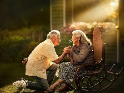 سالمندان هم نیاز به عشق و رابطه دارند