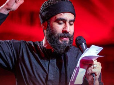 رجزخوانی حسین طاهری همزمان با حضور رهبر انقلاب در عزاداری محرم