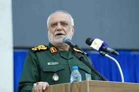 از نمایندگان مجلس می‌خواهم که شبکه ملی اطلاعات را جدی بگیرند و آن را پیگیری کنند/ هیچ کشوری مثل ما فضای مجازی را رها نمی‌کند/ زمانی که به العدید قطر حمله کردیم، قبلش به قطری‌ها اطلاع دادیم، آنها هم طبیعی بود به آمریکایی‌ها اطلاع می‌دهند