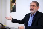 ما مأمور شده‌ایم از طرف خداوند که در برابر باطل بایستیم/ افرادی که به دنبال تغییر پارادایم در ایران هستند، در حق مردم خیانت می کنند/ تحریم از مسیر مذاکره لغو نمی شود/ هیچکس نتوانسته یک مورد اثبات کند که جبهه پایداری اشتباه کرده باشد