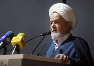 واکنش رئیس دفتر عقیدتی سیاسی فرمانده کل قوا به سخنان استاندار مازندران درباره حجاب/ غلط می‌کنی حجاب را قبول نداری، این حکومت، جمهوری اسلامی است/ اگر من جای نگهبان استانداری بودم، اجازه ورود این فرد به استانداری را نمی‌دادم