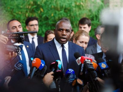 اظهارات ایران مبنی بر صلح‌آمیز بودن ماهیت برنامه هسته‌ای اش، برای انگلستان قابل قبول نیست/ تولید تسلیحات اتمی از سوی ایران می‌تواند منجر به گسترش تنش‌ها در غرب آسیا شود/ تصمیم تغییر حکومت بر عهده مردم ایران است