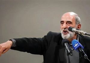 پیشنهاد «حسین شریعتمداری» درمورد ماجرای زنگزور: تنگه هرمز را ببندید