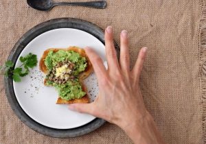 خطرات «رژیم غذایی بسیار کم کالری»