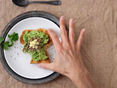 خطرات «رژیم غذایی بسیار کم کالری»