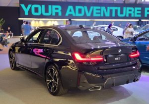 بازگشت بی ام و سری ۳ به ایران/ عکس