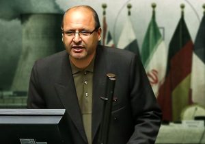 خروج از NPT یعنی ساخت سلاح هسته‌ای که ایران خواهان آن نیست/ خروج از NPT یعنی یک بسته شکلات را کادو کنید و به ترامپ بدهید/ طرح خروج احتمالا در مجلس رای می‌آورد/ قرار باشد هم هزینه‌های غنی‌سازی را بدهیم و هم بمب نسازیم که به درد نمی‌خورد