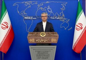 نمی‌توانیم بگوییم مذاکرات با اروپا متوقف شده است/ میزبانی نروژ برای مذاکرات ایران و آمریکا را تایید نمی‌کنم/ گفتگوها با آژانس از امروز شروع می شود/ ایران به زودی رسما به عضویت کنوانسیون پالرمو در می آید/ ویدئو
