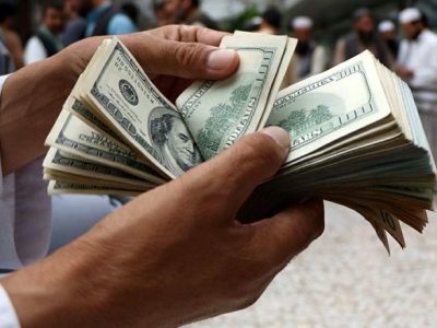 قیمت دلار، یورو و سایر ارزها ۲۲ مردادماه ۱۴۰۴؛ دلار از مرز روانی عبور کرد