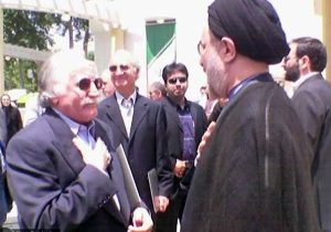 خاطره ابطحی از دیدار محمد خاتمی و استاد فرشچیان