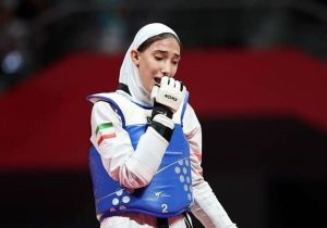 مبینا نعمت‌زاده: جای پدرم بودم محکم‌تر می‌زدم!/ ویدئو