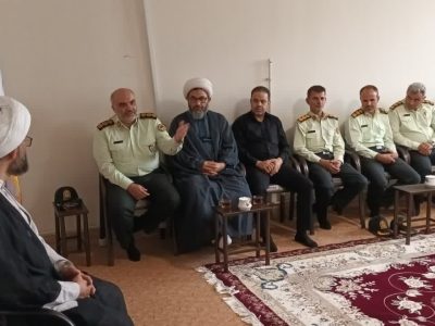 دیدار فرمانده و کارکنان انتظامی با امام‌جمعه شهرستان اهر