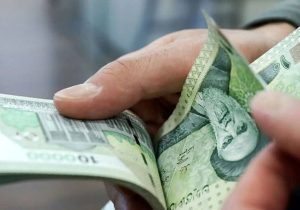 افزایش حقوق کارکنان دولت و شهرداری‌ها در سال ۱۴۰۴ به مرحله نهایی رسید