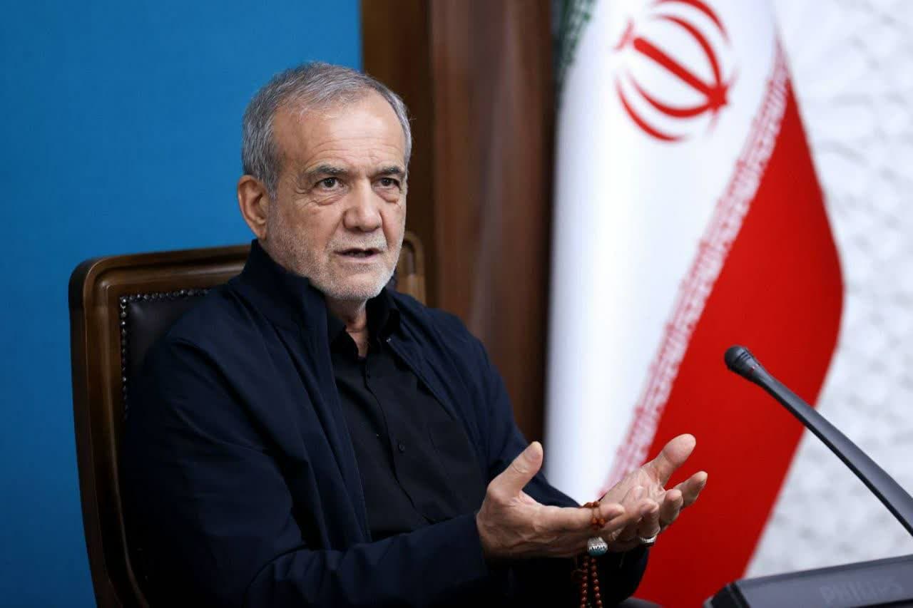 پزشکیان بر بازنگری اساسی در خصوصی‌سازی تاکید کرد