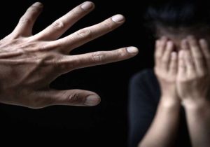 تجاوز گروهی به دختر ۱۵ ساله بعد از فرار از خانه؛ پدر رضایت داد، بهزیستی شکایت کرد