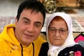 حضور عمو پورنگ و مادرش در حرم حضرت عبدالعظیم/ ویدئو