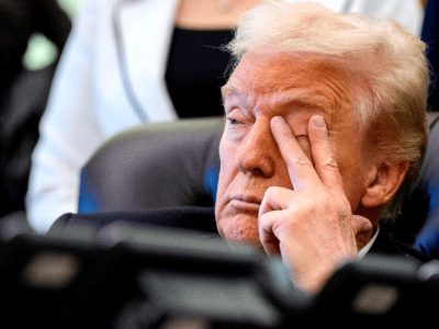 Trump became sleepy like Biden/images