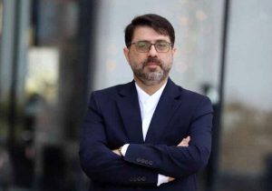 نهادی ذیربط در حال بررسی درخواست بازگشت ایرانیانی با عنوان «اپوزیسیون خوشخیم»، به کشور است/ دولت زمینه بازگشت هنرمندان و ورزشکاران خارج از کشور به ایران را فراهم میکند/ دولت تلاش کرد با هماهنگی حاکمیت، هزینه سبک پوشش را از نظام دور کند