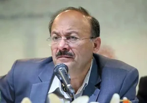 در نجف مرا قسم دادند که آیت‌الله خامنه‌ای را تنها نگذارم