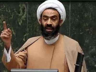 رفتار ناپسند یک نماینده با خبرنگاران زن در مجلس!/ …