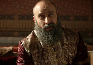 شمایل متفاوت هالیت ارگنچ بازیگر حریم سلطان در ۵۵ سالگی