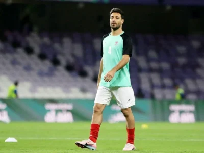 بازیکنی که مردمش را «بی‌عقل» می‌خواند، چگونه مدعی غیرت ملی است؟