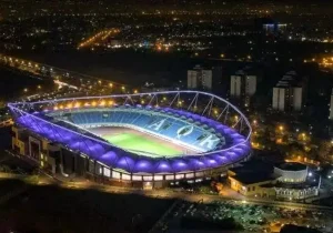 بن‌بست عجیب در مشهد؛ ترافیک یا بهانه؟ چرا استقلال از میزبانی در ورزشگاه امام رضا محروم شد؟