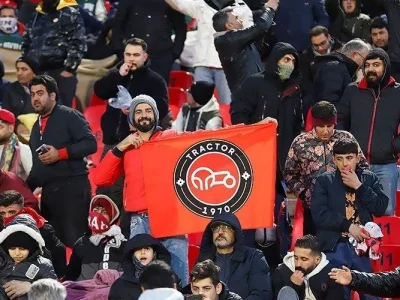 محرومیت ۷ لیدر هواداران تراکتور به دلیل توهین به پرسپولیسی‌ها