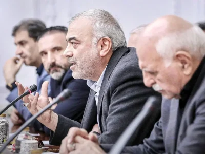 بحران فراتر از گفتگوست؛ بررسی دیدار اصناف و بازاریان معترض با رئیس‌جمهور و اعضای دولت/ بازاریانی که هرگز در اعتراضات با مردم همراهی نکرده‌اند، حالا سر…